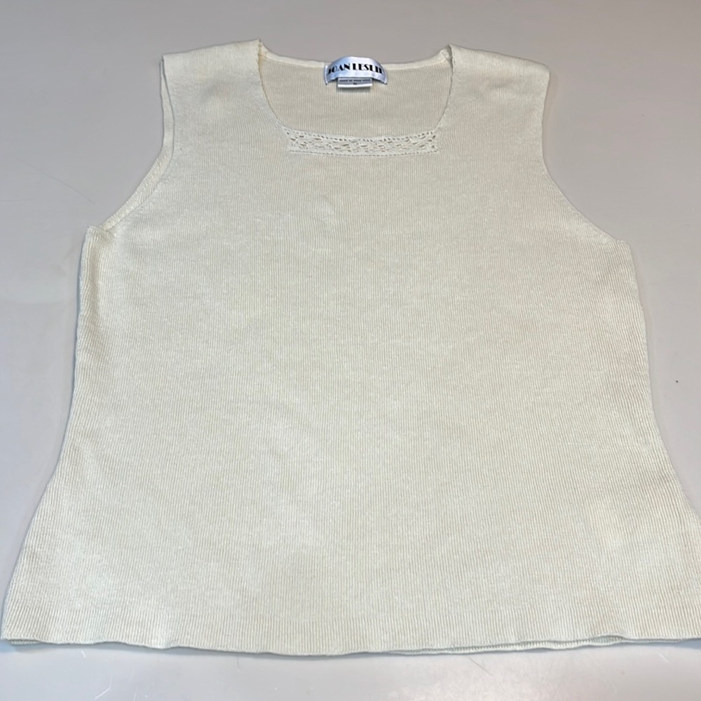 Joan Leslie sleeveless camisole sweater medium
